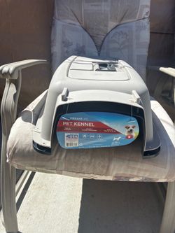 Vibrant life pet Carrier