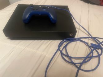 Xbox One X with 1 Controller and one game
