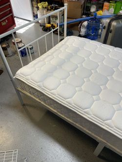 Three Twin Bed Frame With Two Twin Mattress