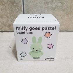 New Smoko Miffy Goes Pastel Blind Box Figure
