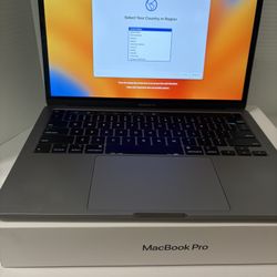 MacBook Pro 2020 ,MXK32LL/A 13.3” ,8GB Ram , 256 GB SSD, 1.4 GHz Intel Quad-Core i5, touch BarTouch