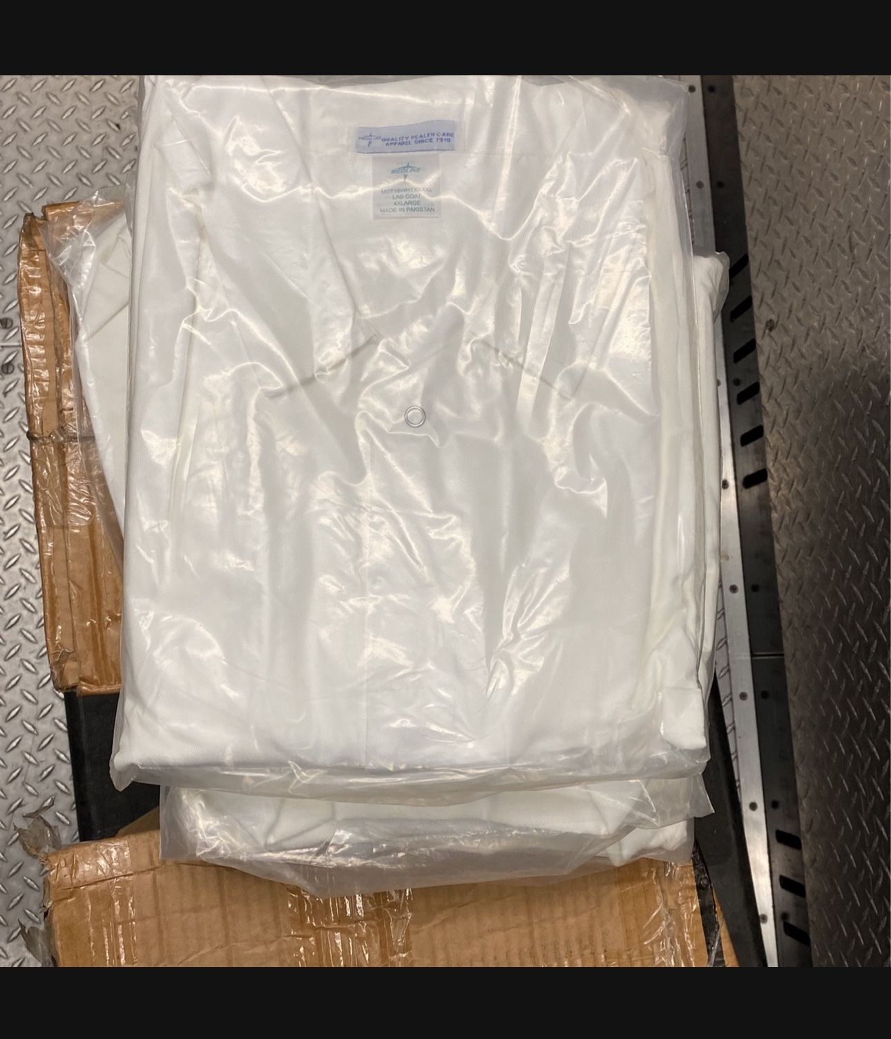 Brand New Men’s Lab Coat Large, And X Large Available