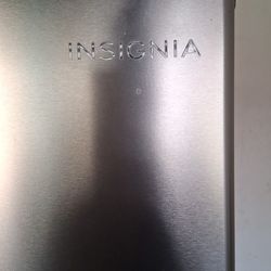 Insignia Refrigerator