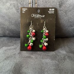 New Christmas Shoppe Hobby Lobby Red Green Silver Jingle Bells Earrings