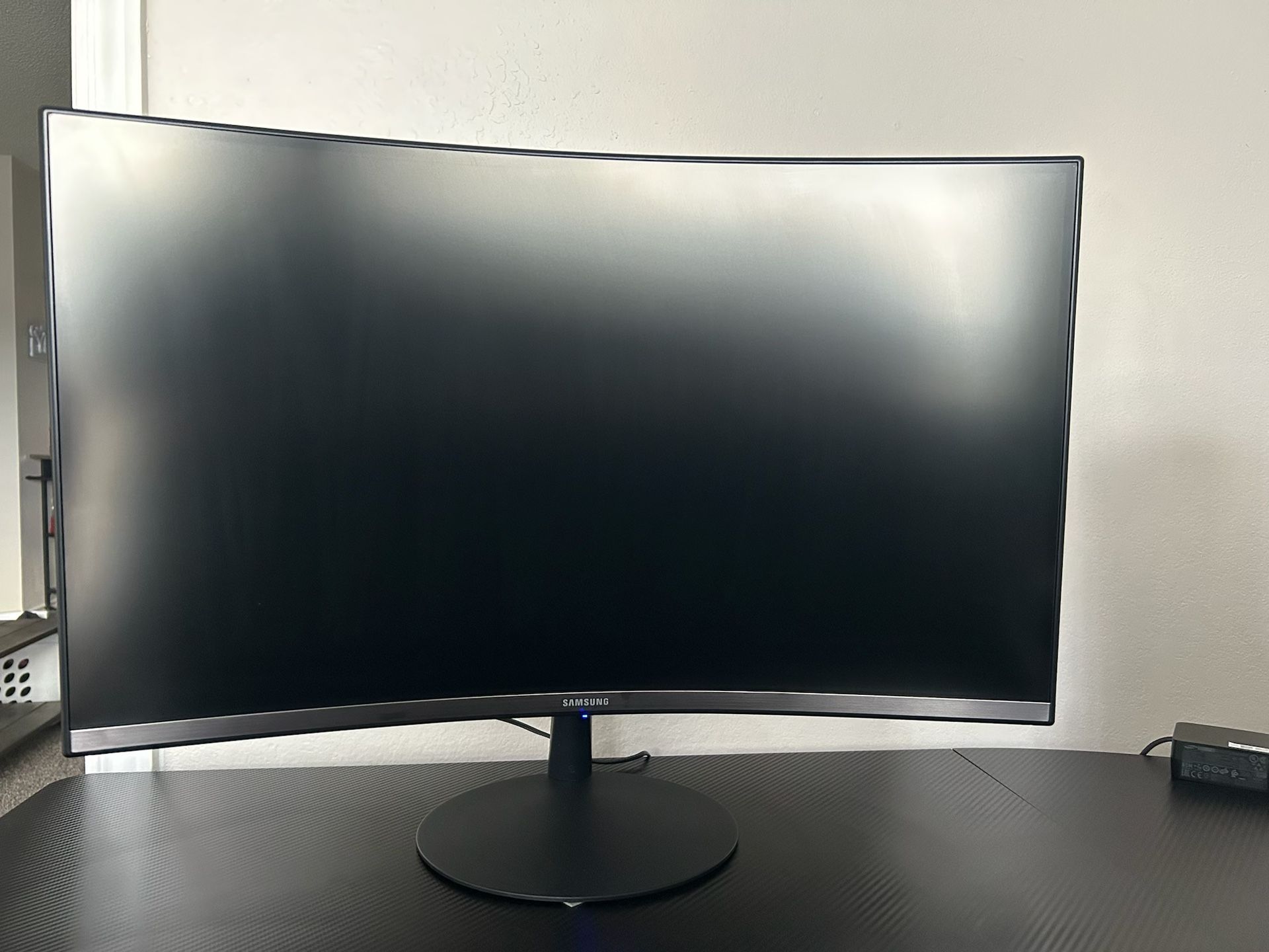 Samsung Curved Gaming Monitor 27” Obo