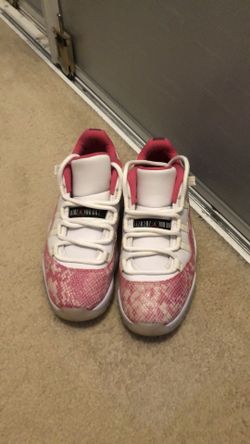 Jordan 11 concords women