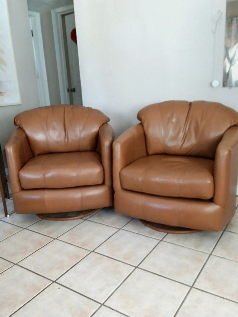 Dos. Sillas Movibles