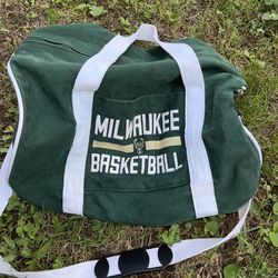 Milwaukee Bucks Light Duty Duffle Bag Gym Bag