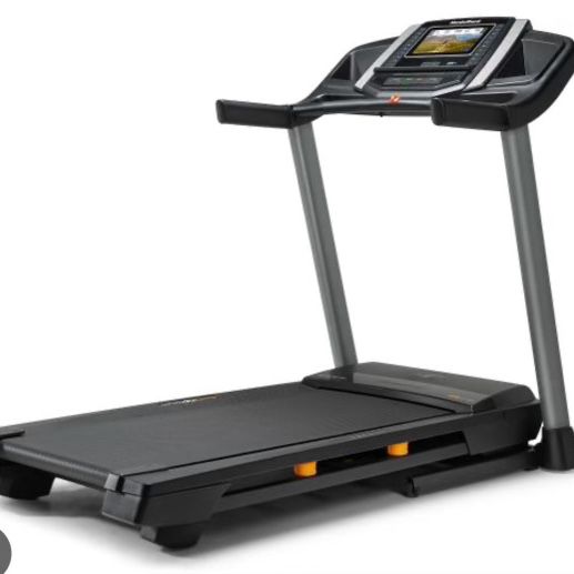 Nordic Track T 6.5Si Treadmill Like New