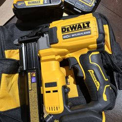 DEWALT 23GA PIN NAILER KIT