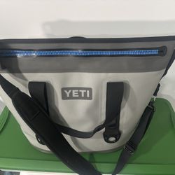 Yeti Hopper Two 30 Soft-Sided Portable Cooler