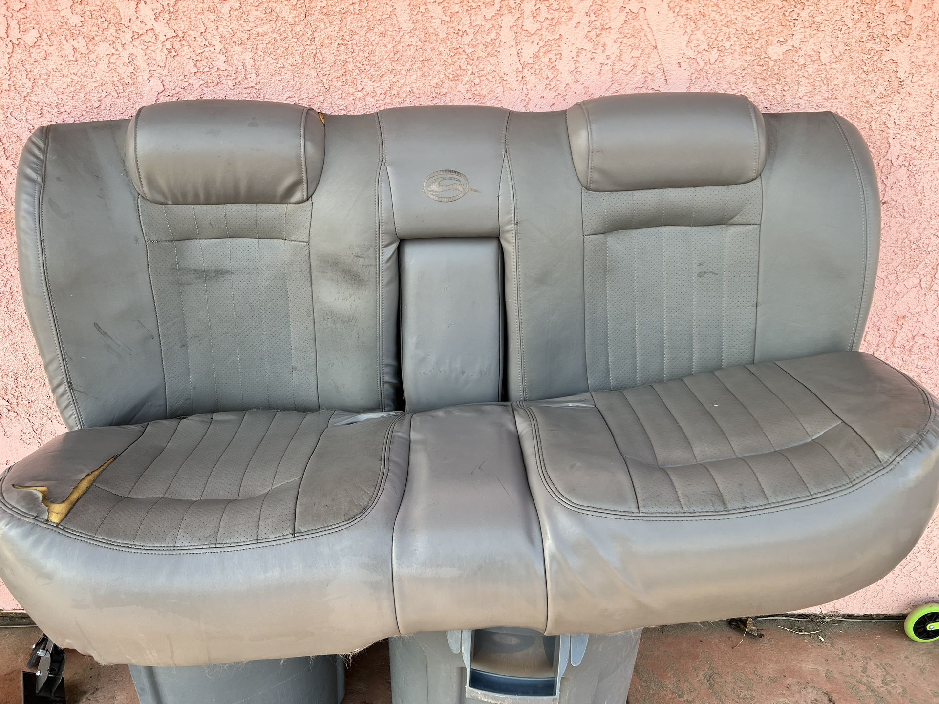 94-96 CHEVROLET IMPALA SS PARTS BUCKET SEATS INTERIOR BENCH SEAT