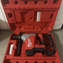 Milwaukee 5518-21 1-3/4 in. SDS-MAX Rotary Hammer Variable Speed Up to 6 with Grease