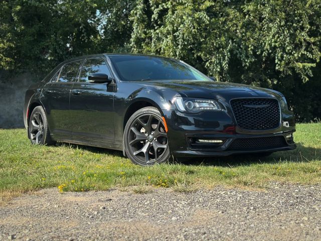 2021 Chrysler 300