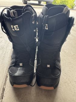 DC Snowboard Boots Men Size 11