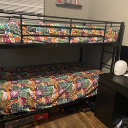 Twin Bunk bed