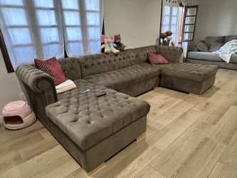 Beautiful Sectional Sofá