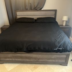 Complete Barely Used King Bedroom Set! 