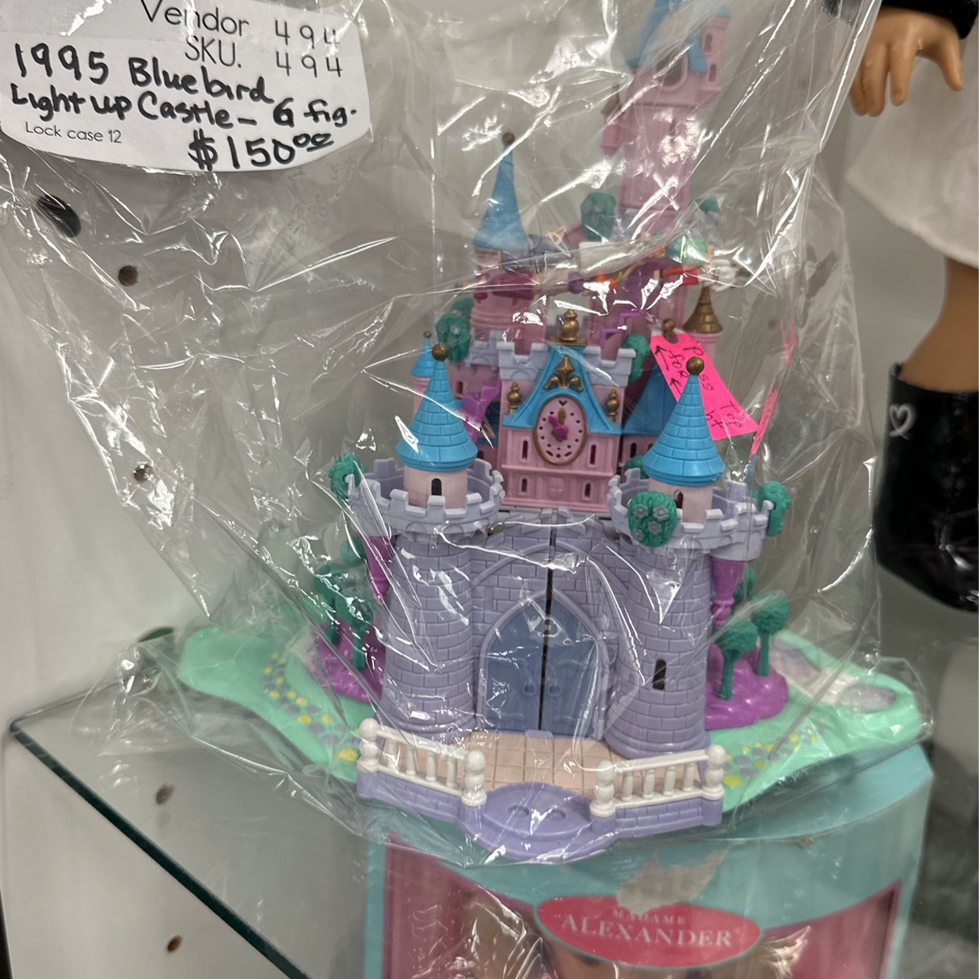 Polly Pocket Disney Cinderella Enchanted Castle 1995 Bluebird *Lights Up* with 6 Polly pocket figures new 2 aa batteries