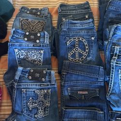 Women’s Miss Me jeans Size 25-27