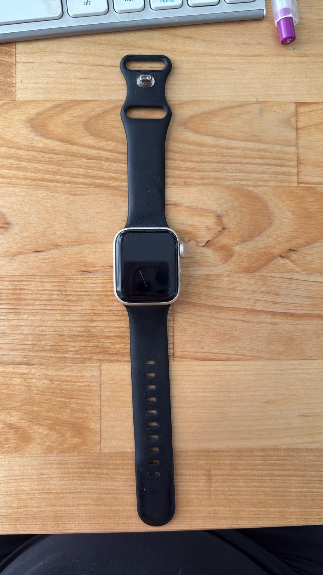 Apple Watch SE (GPS + Cellular) (2nd Generation)