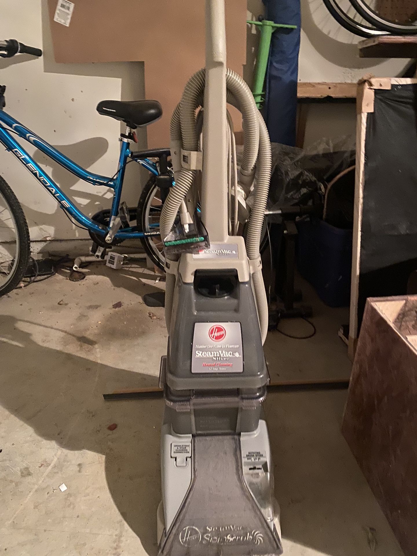 Hoover steamvac spinscrub Carpet Cleaner