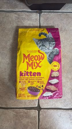 Meow Mix cat food for kittens
