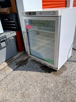 Medical  fridge