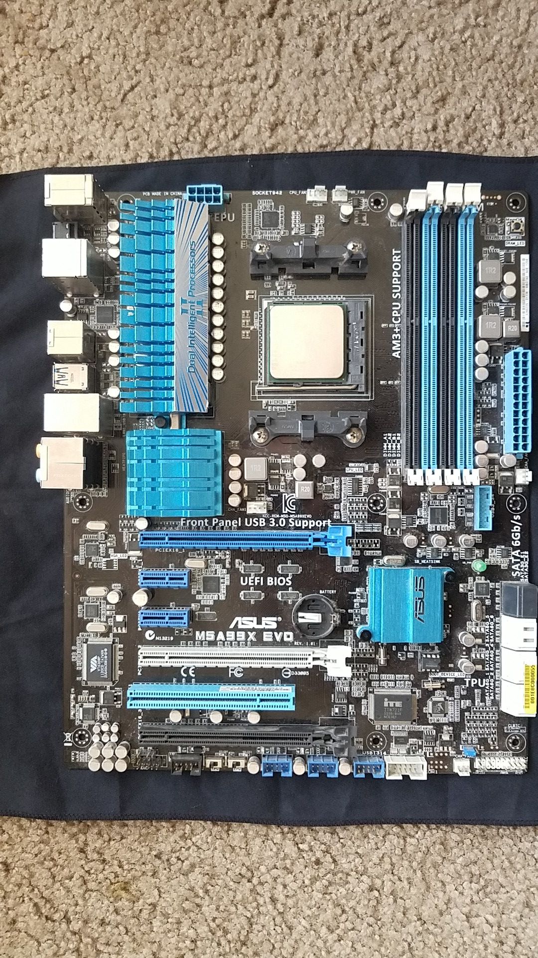 ASUS M5A99X EVO MOBO