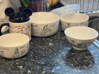 Mickey mouse bowls set