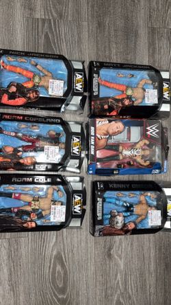 AEW & WWE FIGURES