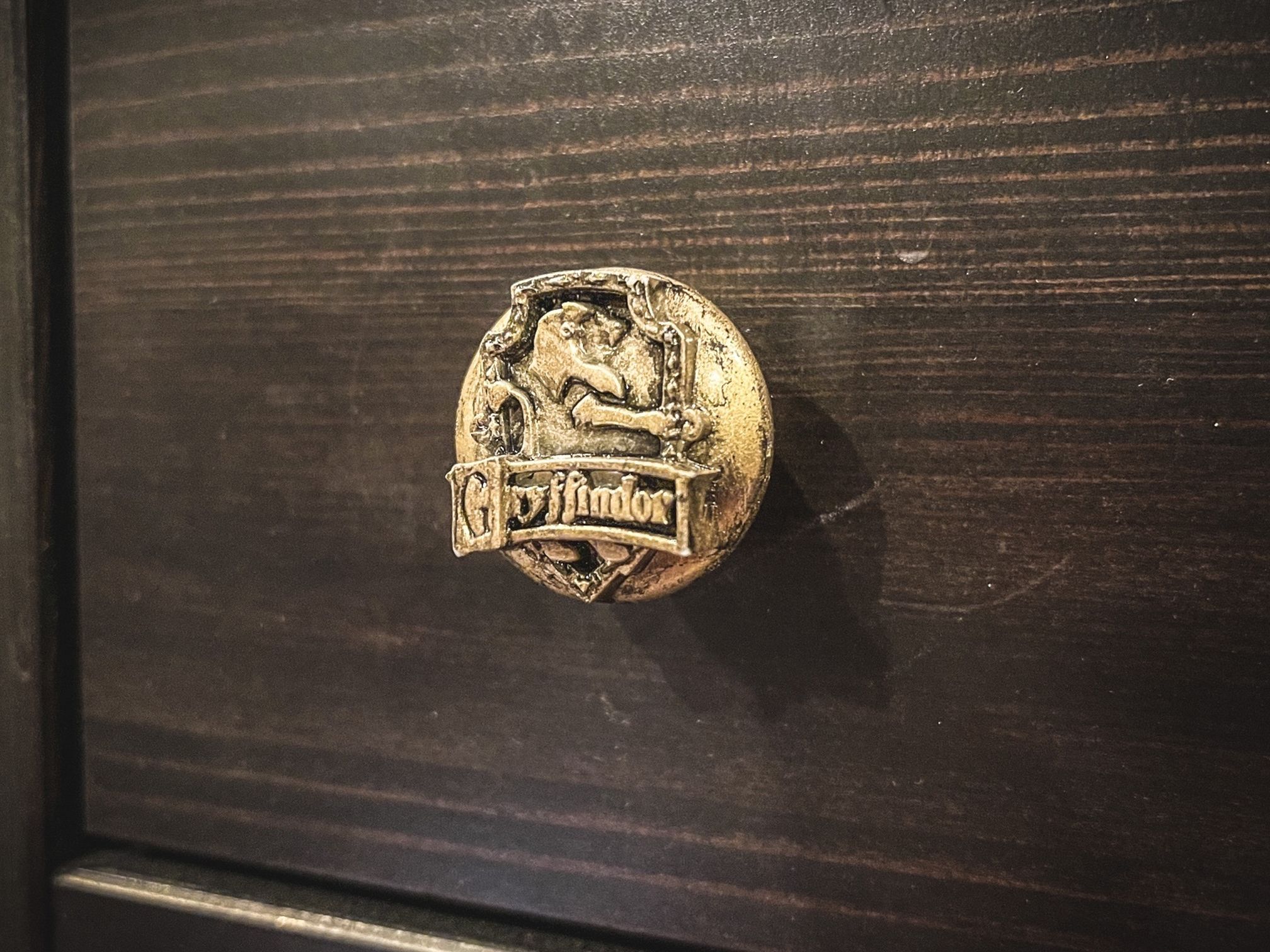 Hogwarts Drawer Knobs from Harry Potter