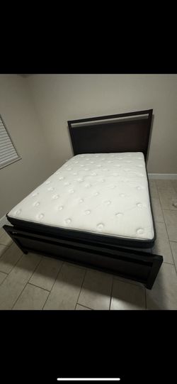 Queen Size Bed