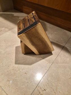 Knife block
