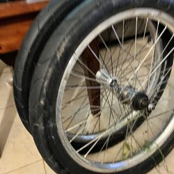 24 Inch Wheels With Fattie-o Tires 24x3