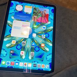 I Pad 10th Generation 