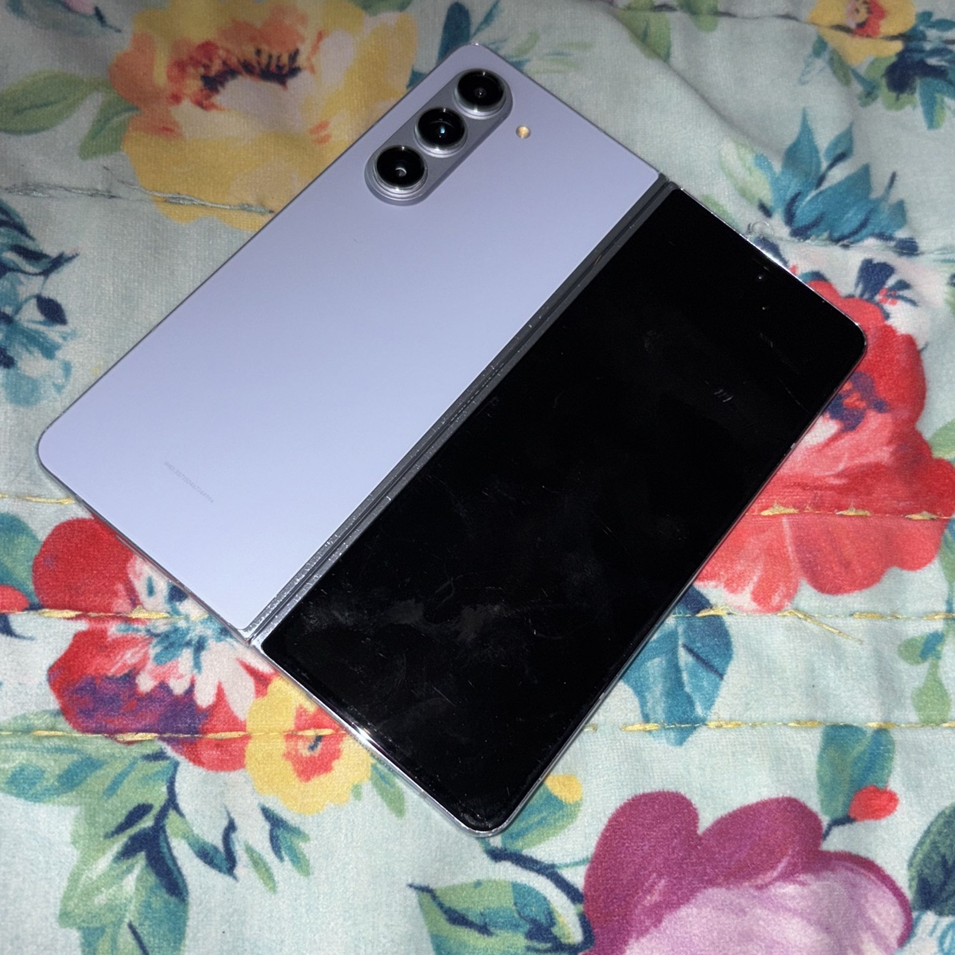 Samsung Galaxy Fold 5