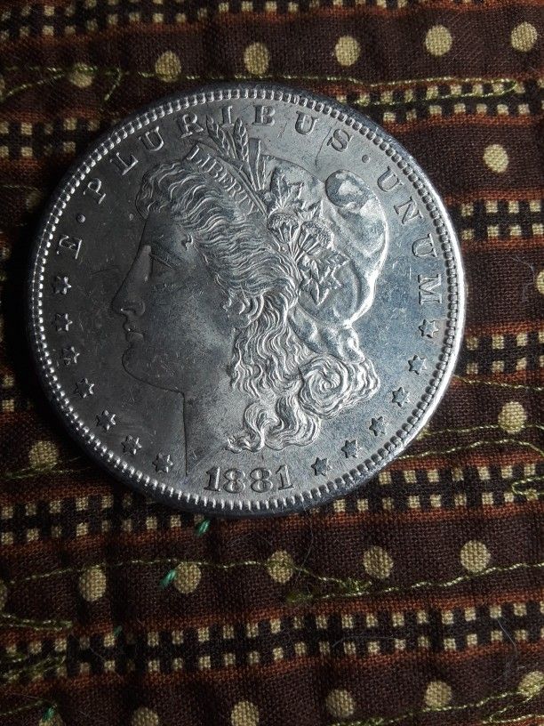 1881 Morgan SILVER Dollar Mint S