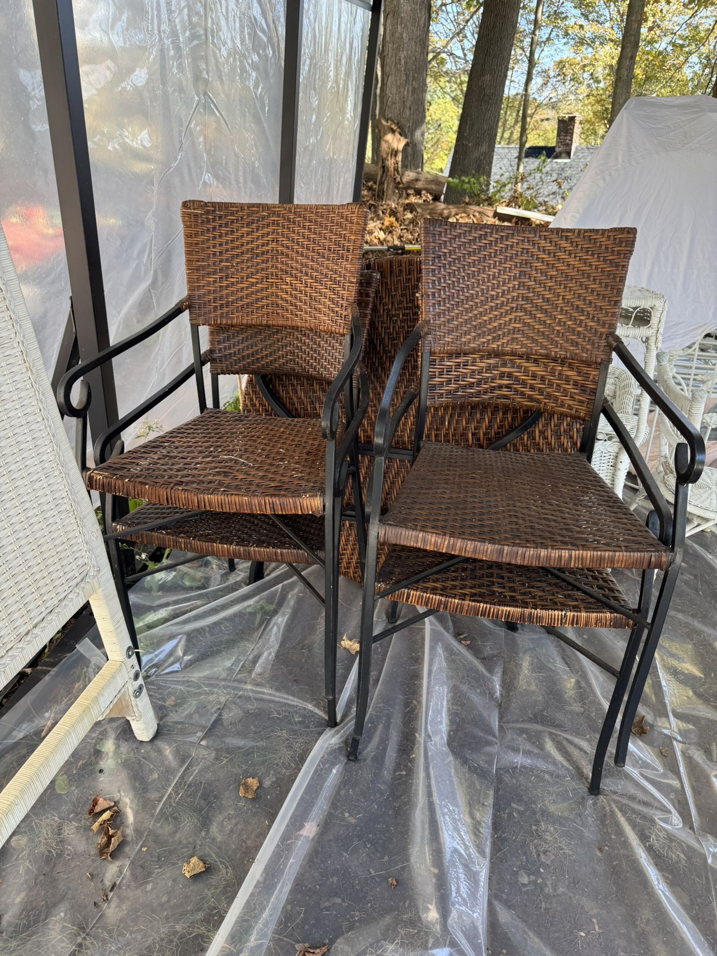 Bombay Amber Wicket Table And 4 Chairs 175