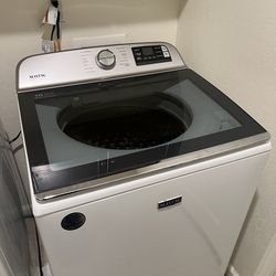 Maytag washer and dryer (gas)