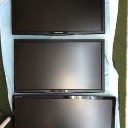23” Alienware (2) And 27” Asus Gaming Monitor