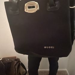 Blackout Gucci purse