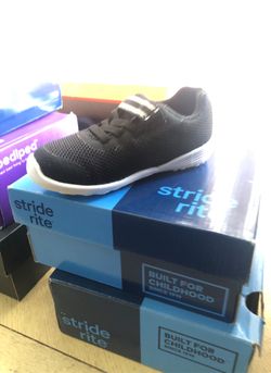 Stride rite toddler shoes size 7m