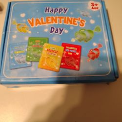 Valentines Day Gifts Cards for Kids, 24 Pack Double Heart Squeeze Balls with Greeting Cards