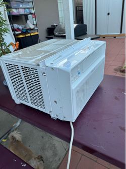 DELLA 10000 BTU Smart Inverter Window Air Conditioner