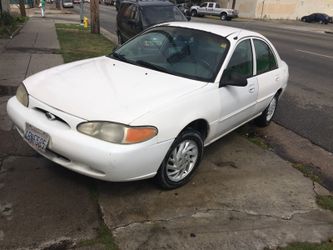 Ford Escort 1999 acepto cambios