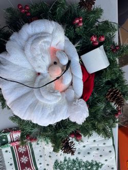 Santa Claus Christmas Wreath
