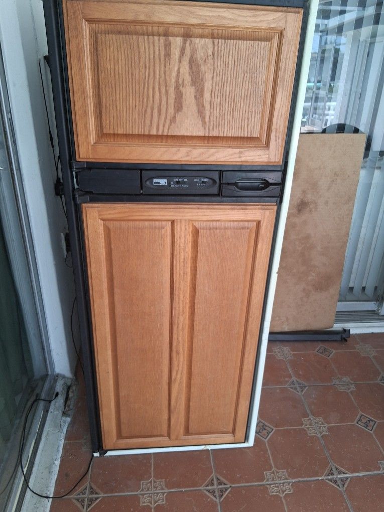 Rv Refrigerator
