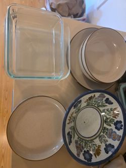 Kitchenware Bundle: Pyrex glass baking dish, Stoneware Plates & Hand-Painted Serving Bowl