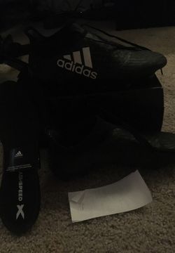 Adidas cleats size 10